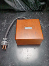 電源コンディショナー|ACOUSTIC REVIVE