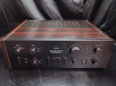 プリメインアンプ|SANSUI