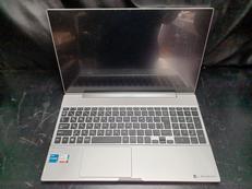 ノートパソコン|DYNABOOK