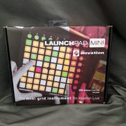 [パフォーマンスコントローラー]|NOVATION