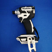 インパクトドライバー/TD148D|MAKITA