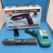 ペンインパクトドライバー/TD22D|MAKITA