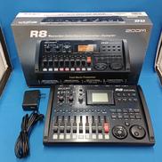 マルチトラックレコーダー/R8|ZOOM