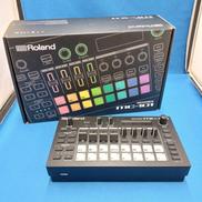 グルーヴボックス/MC-101|ROLAND