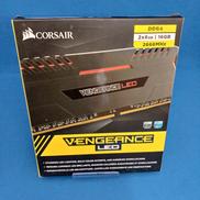 メモリ/CMU16GX4M2A2666C16R|CORSAIR