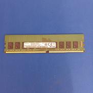 メモリ DDR4 16GB/M391A2K43BB1-CPB|SAMSUNG