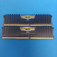 DDR4 RAM/CMK16GX4M2A2666C16|CORSAIR