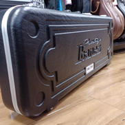 エレキギター用ハードケース|IBANEZ