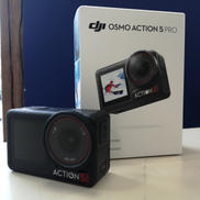 アクションカメラ|DJI