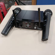 ワイヤレスマイクセット|AKG