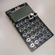 ドラムマシン|TEENAGE ENGINEERING