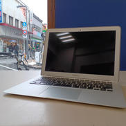 MACBOOK AIR|APPLE