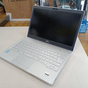 ノートパソコン|FUJITSU