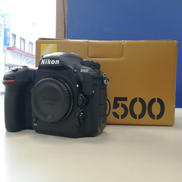 デジタル一眼レフ|NIKON