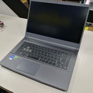 ゲーミングノートPC|MSI