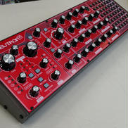 アナログシンセサイザー|BEHRINGER