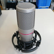 コンデンサーマイク|AKG