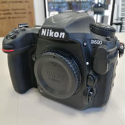 デジタル一眼レフ|NIKON