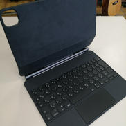 MAGIC KEYBOARD|APPLE