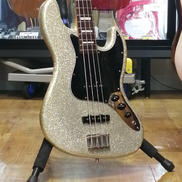 エレキベース|FENDER JAPAN