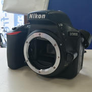 デジタル一眼レフ　ボディ|NIKON