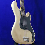 エレキベース|FENDER JAPAN