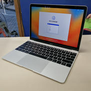 MACBOOK|APPLE