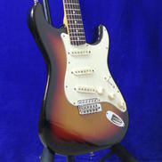 エレキギター|FENDER JAPAN