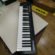 MIDIキーボード|M-AUDIO