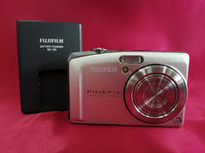 デジタルカメラ|FUJIFILM