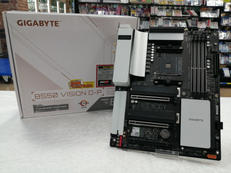 マザーボード|GIGABYTE