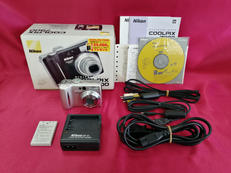 デジタルカメラ|NIKON