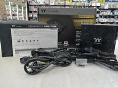 PC電源|Thermaltake