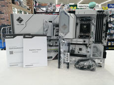 マザーボード|ASROCK