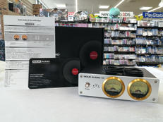 デュアルアナログVUメーター|DOUK AUDIO