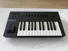 MIDIキーボード|NATIVE INSTRUMENTS