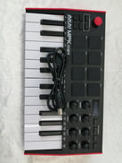 MIDIキーボード|AKAI