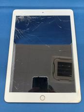 【ジャンク】IPAD　第5世代|APPLE