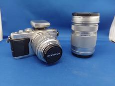 ミラーレス一眼|OLYMPUS