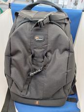 カメラバッグ|LOWEPRO