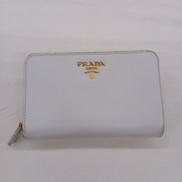 二つ折り財布|PRADA