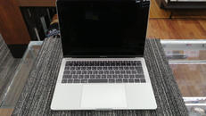 MACBOOK PRO|APPLE