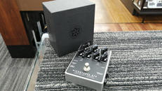 エフェクター|DARKGLASS ELECTRONICS