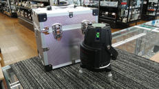 レーザー墨出し器|MIGHT