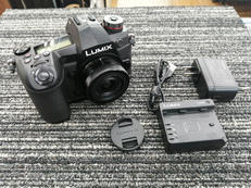 パナソニックのデジタル一眼レフカメラ  ほぼ新品です。❤️祝 令和❤️最終値下げ LUMIX（ルミックス） マイクロフォーサーズ一眼カメラ一覧