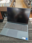 ノートパソコン　Core i7-11800H|DELL