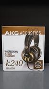 ヘッドホン|AKG