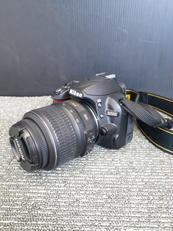 デジタル一眼レフ|NIKON