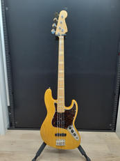 エレキベース|MOMOSE