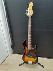 エレキベース|FENDER JAPAN